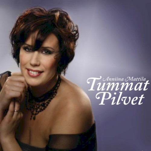 Tummat pilvet