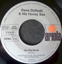 On the Road / Honey-Puppets