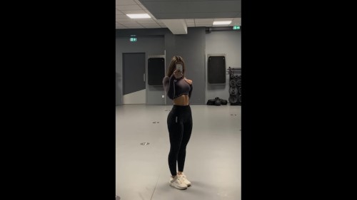Sweater Weather (HARDSTYLE)
