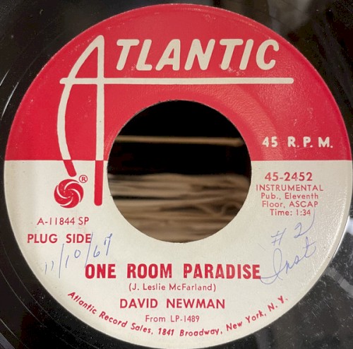 One Room Paradise / Miss Minnie