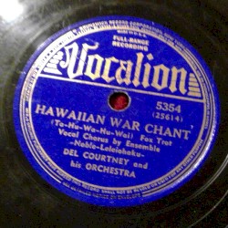 Hawaiian War Chant / The Singing Hills