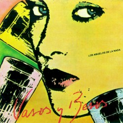 Vasos y besos