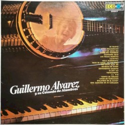 Guillermo Álvarez y su Cómoda de Alambres