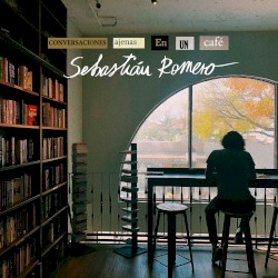 Conversaciones ajenas en un café