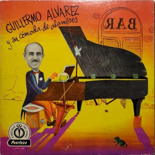 Guillermo Álvarez y su Cómoda de Alambres