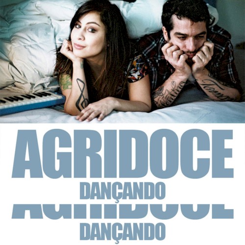 Dançando