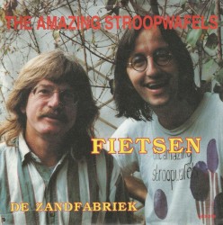 Fietsen / De zandfabriek