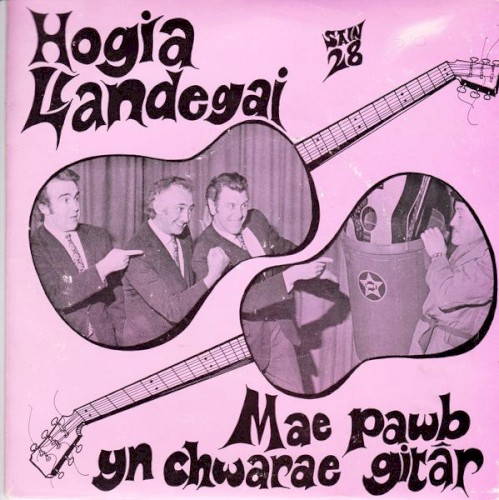 Mae Pawb Yn Chwarae Gitâr