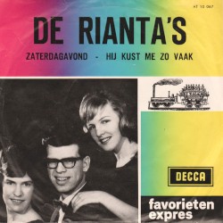 Zaterdagavond / Hij kust me zo vaak
