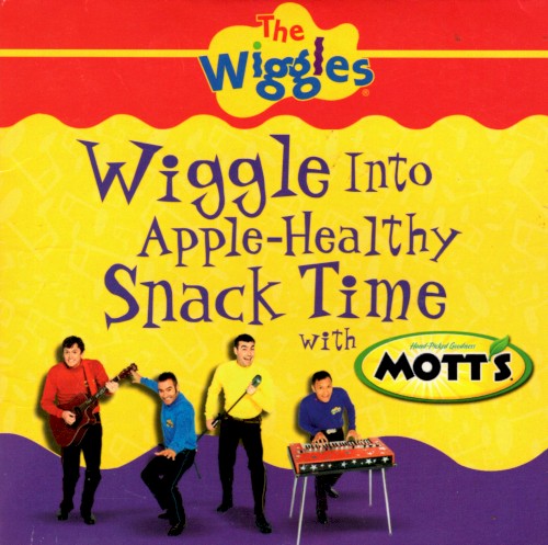 Wiggle Into Apple-Healthy Snack Time With Mott's