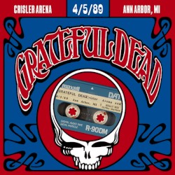 1989-04-05: Crisler Arena, Ann Arbor, MI, USA