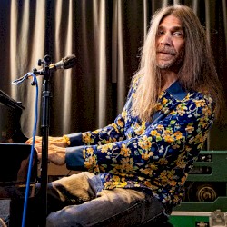 Hell of a Day for a Heart Attack (Unplugged Version: Live Piano & Vocal) [Unplugged Version: Live Piano & Vocal]