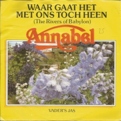 Waar gaat het toch met ons heen / Vader’s jas