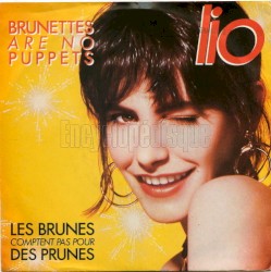 Brunettes Are No Puppets