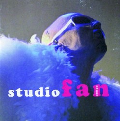 Live fan – Studio fan