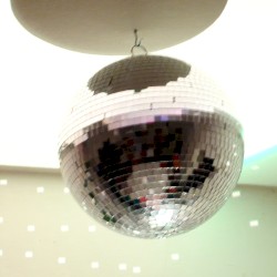 disco ball (nitecore)